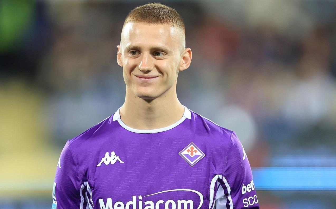 betvictor伟德官方网站-莫雷托：利雅得新月3500万欧报价佛罗伦萨后卫科穆佐