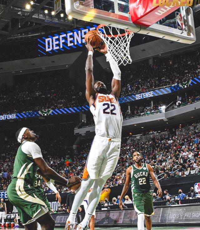 betvictor伟德官网-布帅抱怨罚球太少获回报 G3输球蒙蒂火速表达不满